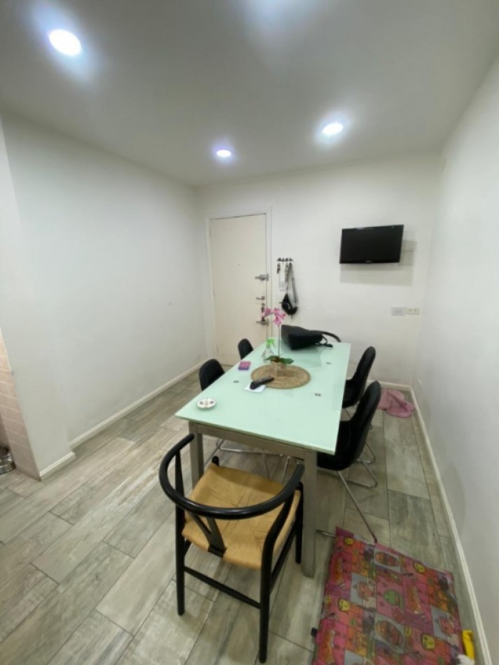 SEMIPISO 3 AMB AL FRENTE CON BALCON CORRIDO - ZONA: CENTRO