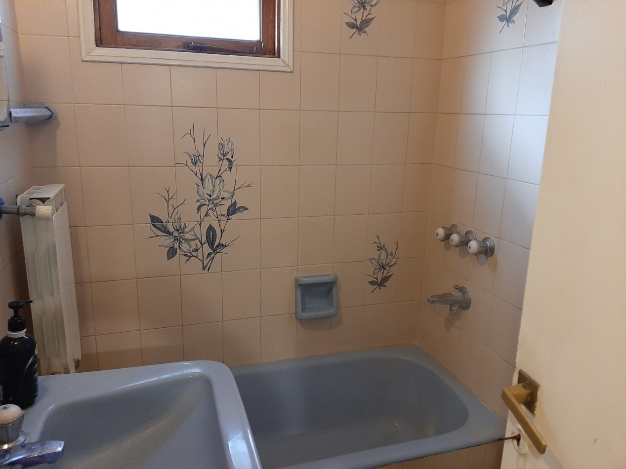 CASA 4 AMBIENTES PARQUE LURO QUINCHO JARDIN