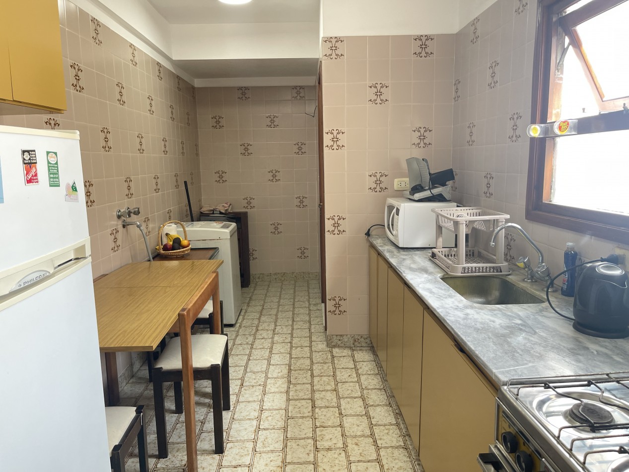 DEPARTAMENTO 3 AMBIENTES MAS DEPENDENCIA ZONA PLAYA GRANDE