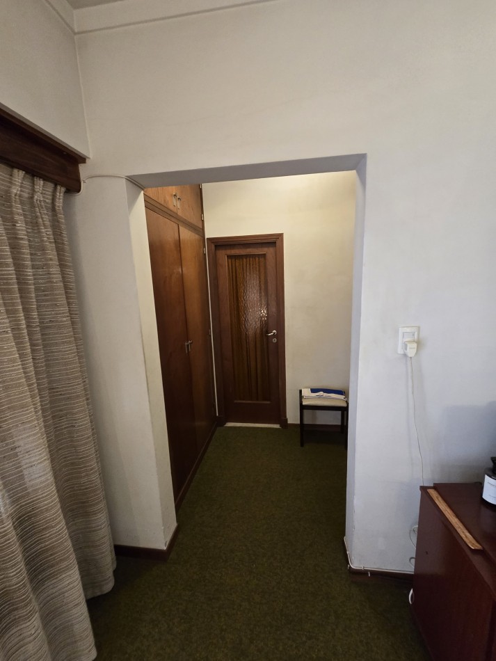 DEPARTAMENTO 3 AMBIENTES MAS DEPENDENCIA ZONA PLAYA GRANDE