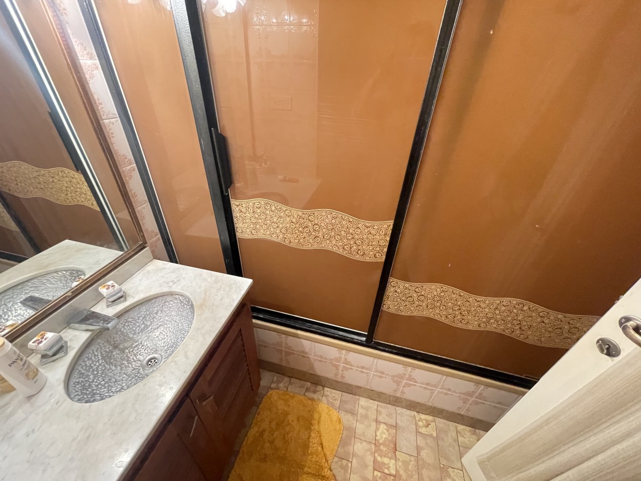 DEPARTAMENTO 3 AMBIENTES MAS DEPENDENCIA ZONA PLAYA GRANDE