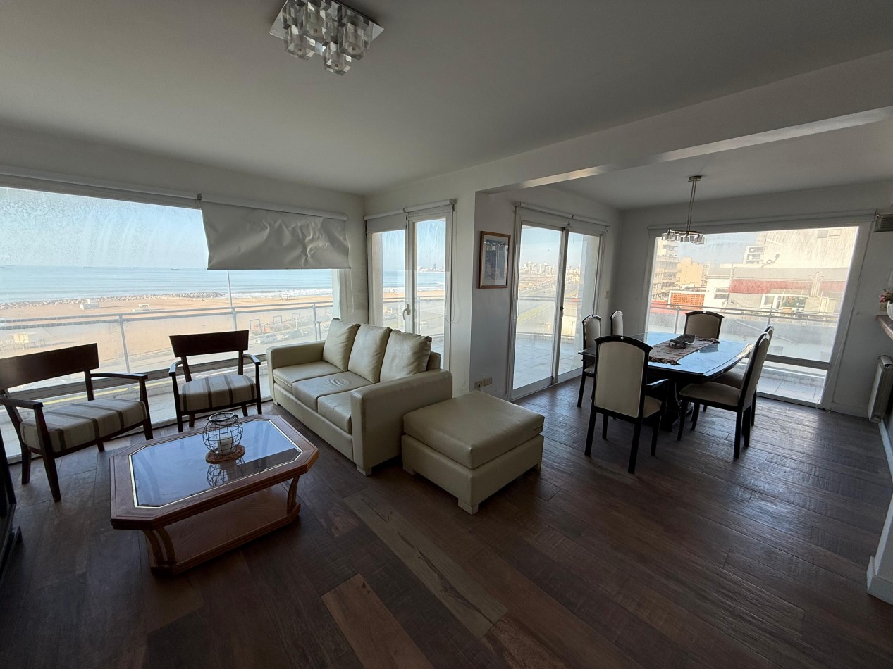 Exclusivo Semipiso de 4 Ambientes con Vista al Mar - Constitucion