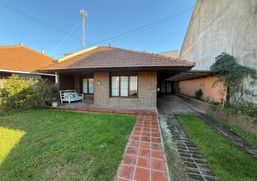 Casa de 6 ambientes - Parque Luro