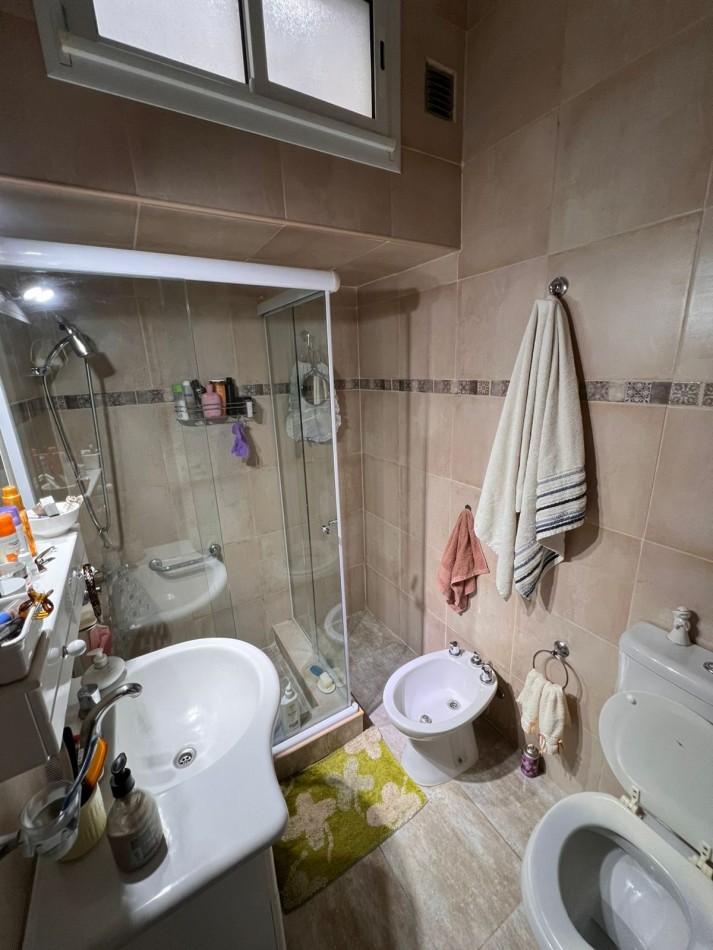 VENTA PH 3 AMBIENTES - FRENTE - PATIO