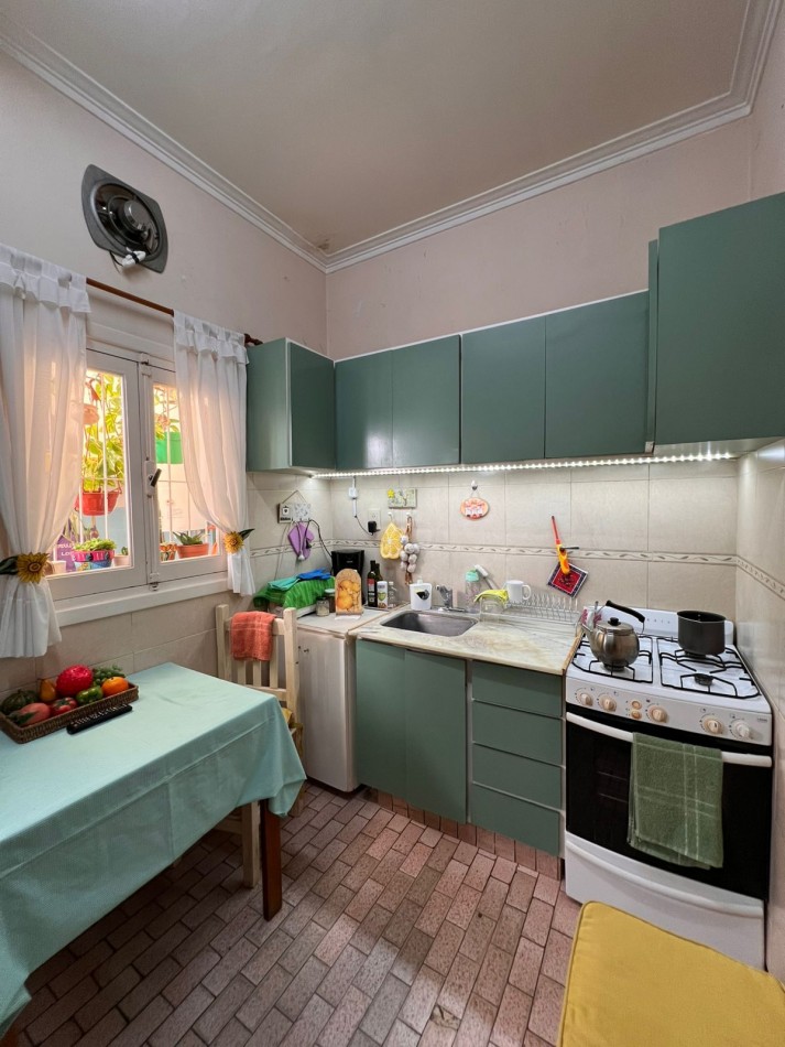 VENTA PH 3 AMBIENTES - FRENTE - PATIO