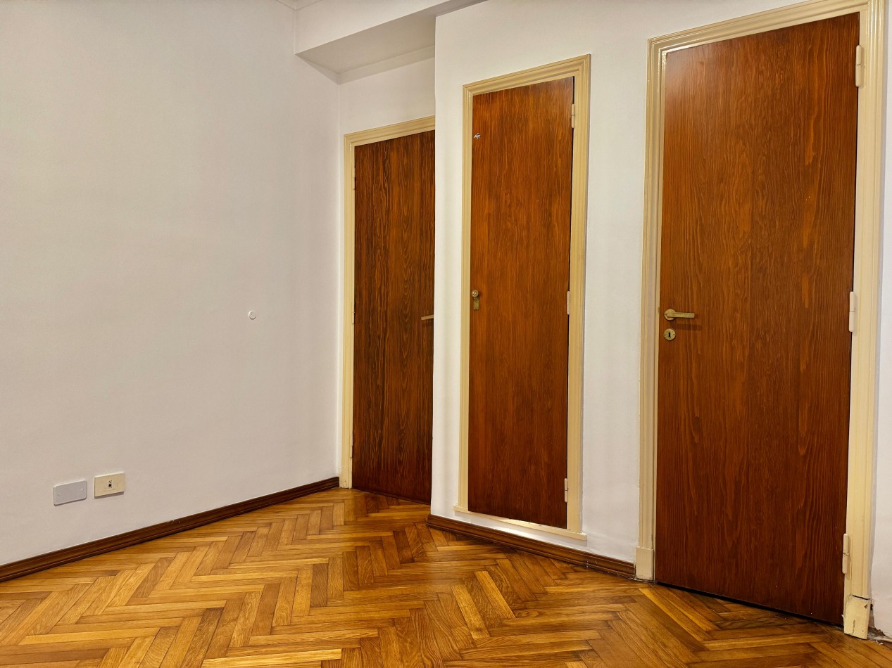 DEPARTAMENTO DE 4 AMB EXTERNO. RECICLADO. BALCON TERRAZA