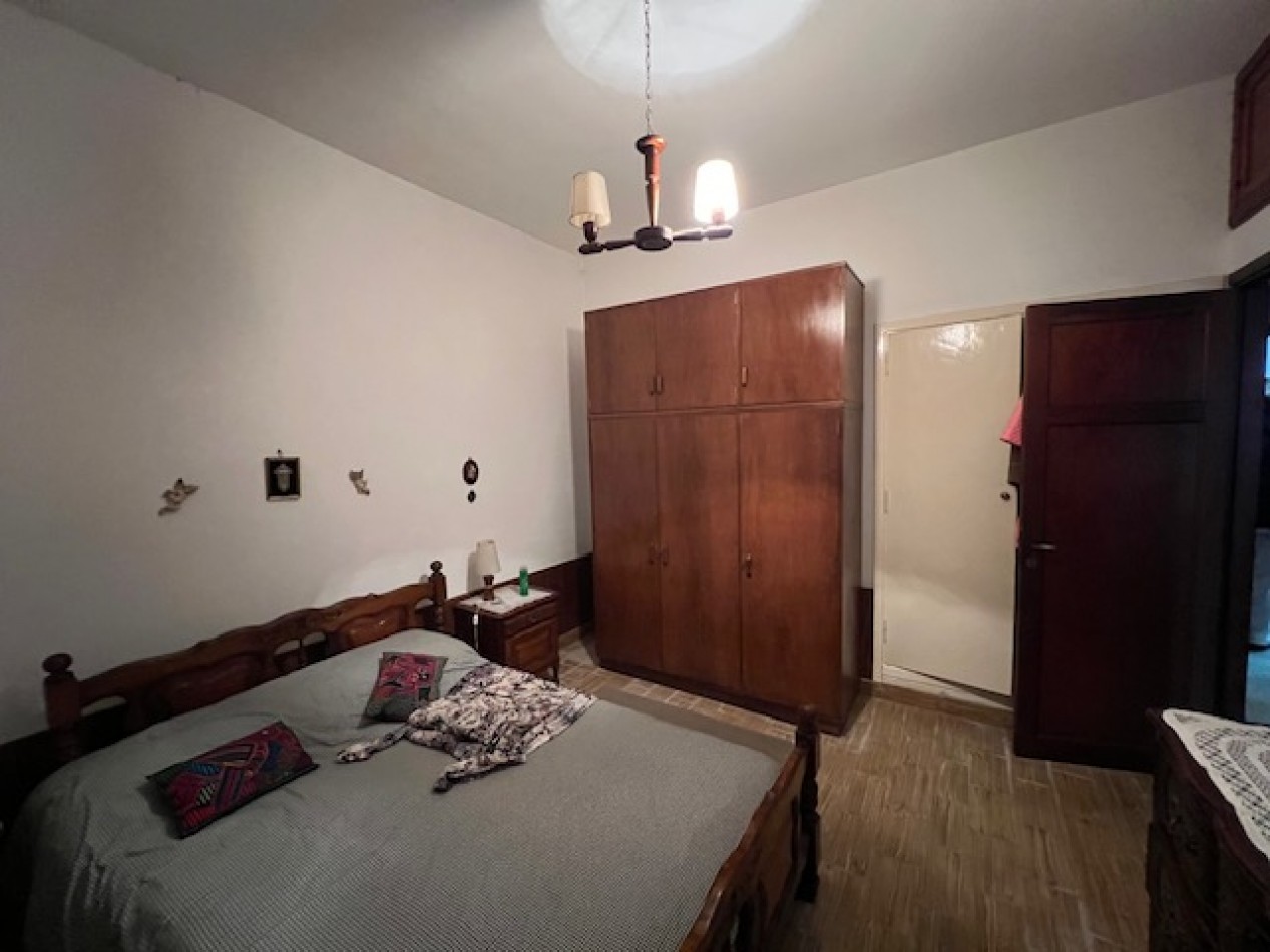 CHALET DE 4 AMB CON PATIO Y GARAJE