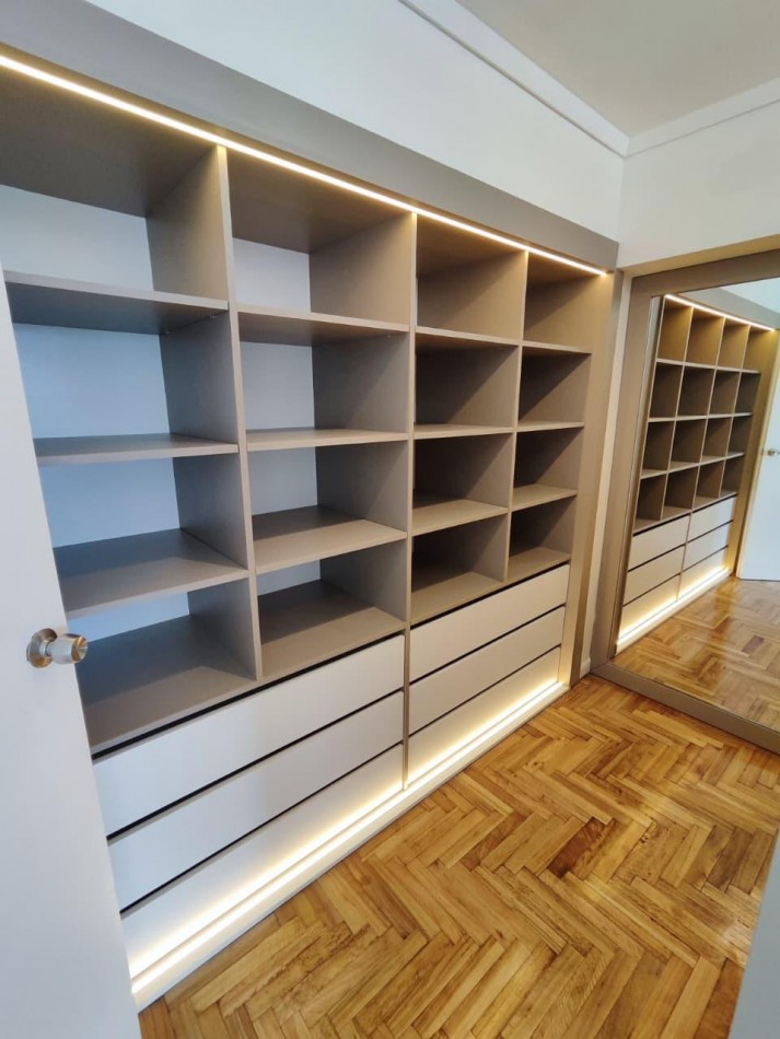 DEPARTAMENTO DE 4 AMB CON COCHERA 