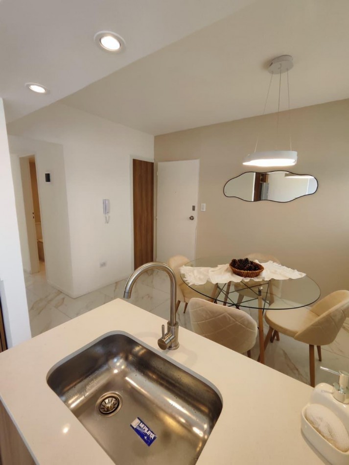 DEPARTAMENTO DE 4 AMB CON COCHERA 