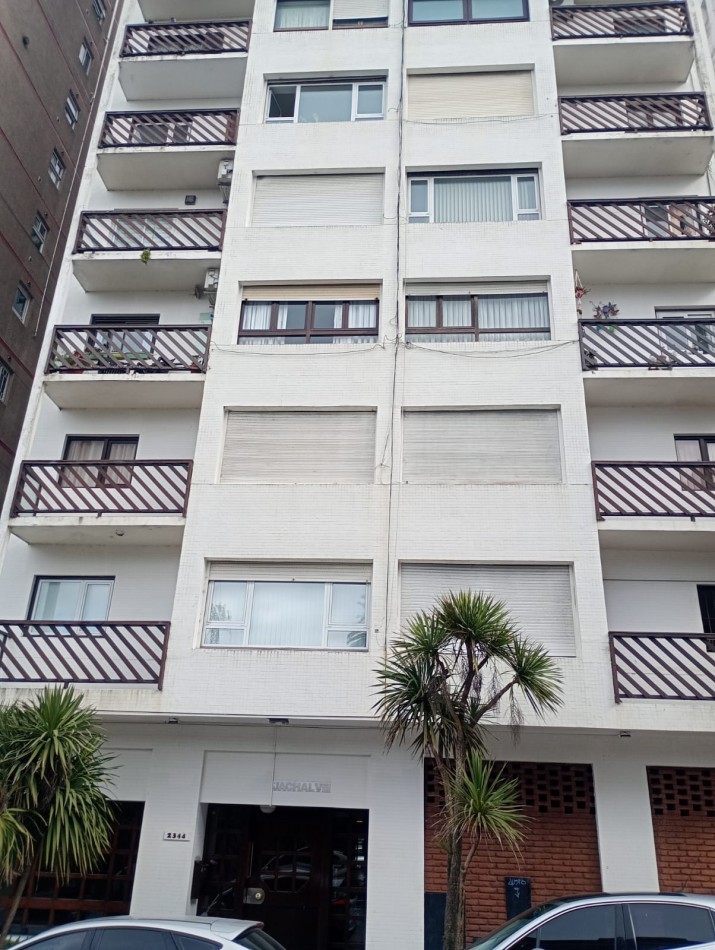  URGENCIA DE VENTA!!. SEMIPISO TRES AMBIENTES C/ESPECTACULAR VISTA AL MAR EN BARRIO LA PERLA!!! ESCUCHA OFERTAS