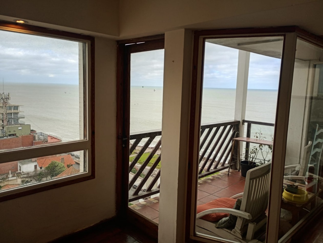  URGENCIA DE VENTA!!. SEMIPISO TRES AMBIENTES C/ESPECTACULAR VISTA AL MAR EN BARRIO LA PERLA!!! ESCUCHA OFERTAS