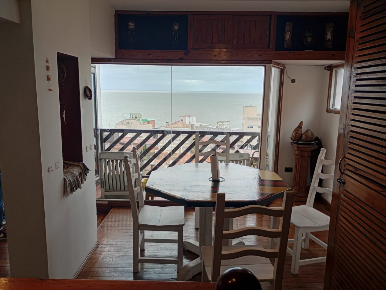  URGENCIA DE VENTA!!. SEMIPISO TRES AMBIENTES C/ESPECTACULAR VISTA AL MAR EN BARRIO LA PERLA!!! ESCUCHA OFERTAS