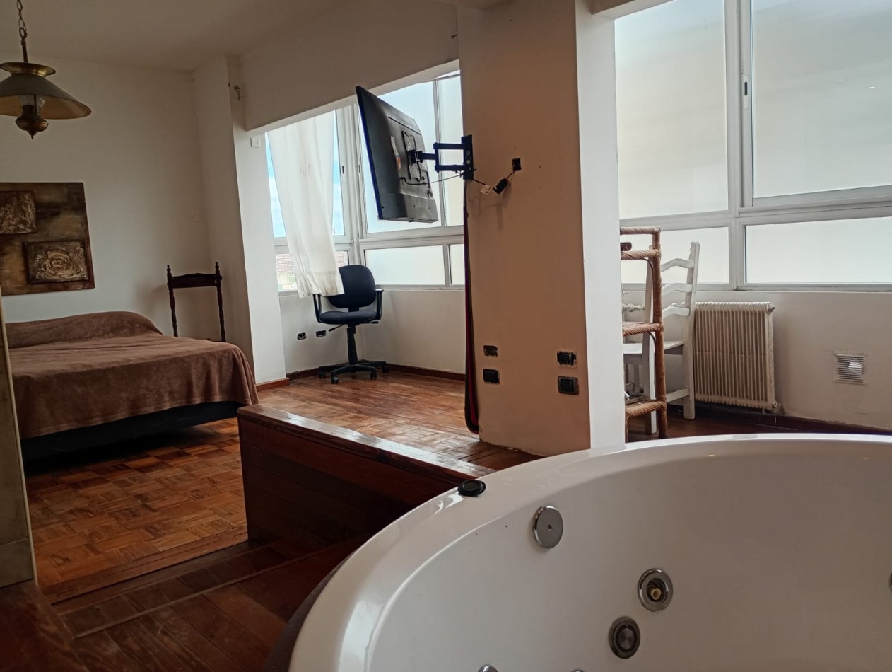  URGENCIA DE VENTA!!. SEMIPISO TRES AMBIENTES C/ESPECTACULAR VISTA AL MAR EN BARRIO LA PERLA!!! ESCUCHA OFERTAS