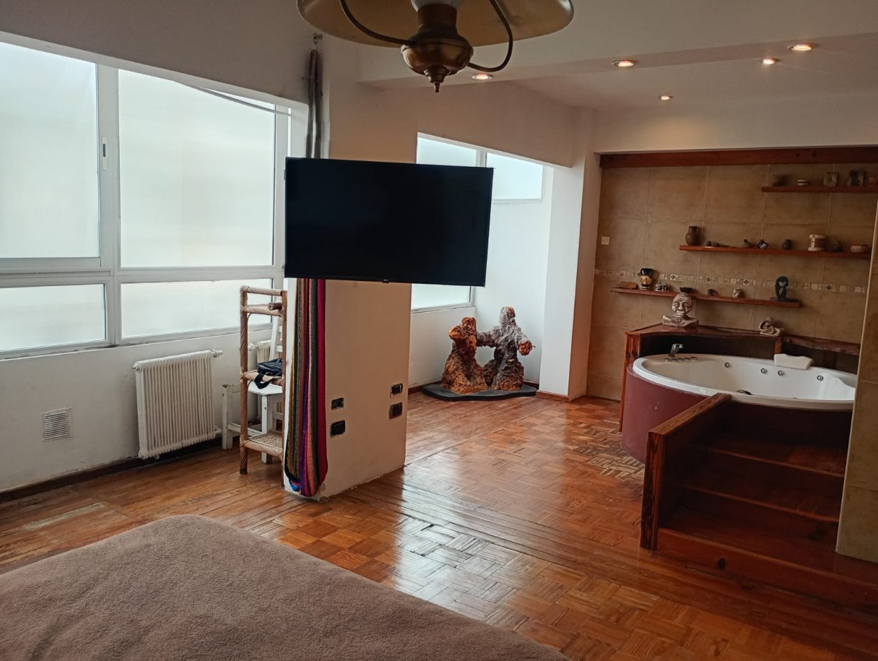  URGENCIA DE VENTA!!. SEMIPISO TRES AMBIENTES C/ESPECTACULAR VISTA AL MAR EN BARRIO LA PERLA!!! ESCUCHA OFERTAS