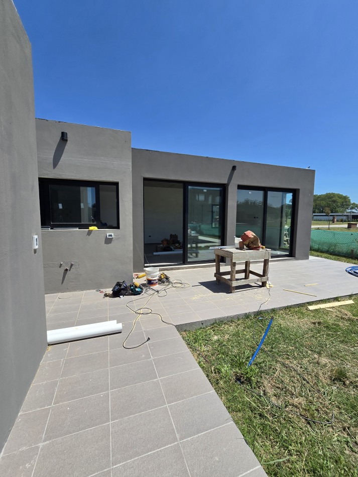 Casa en barrio privado Arenas Chico 