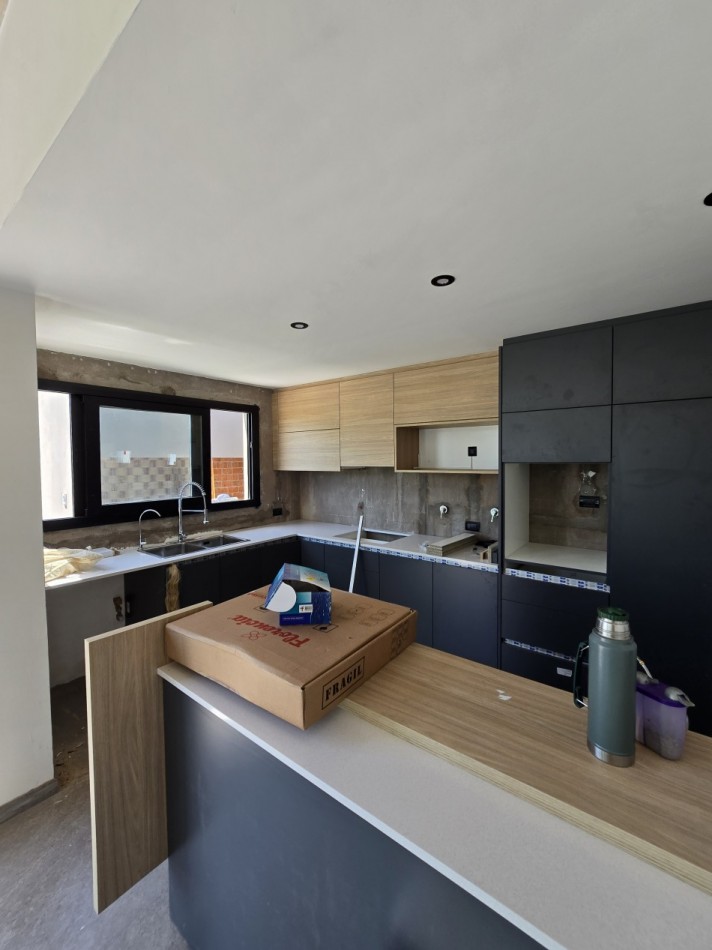 Casa en barrio privado Arenas Chico 