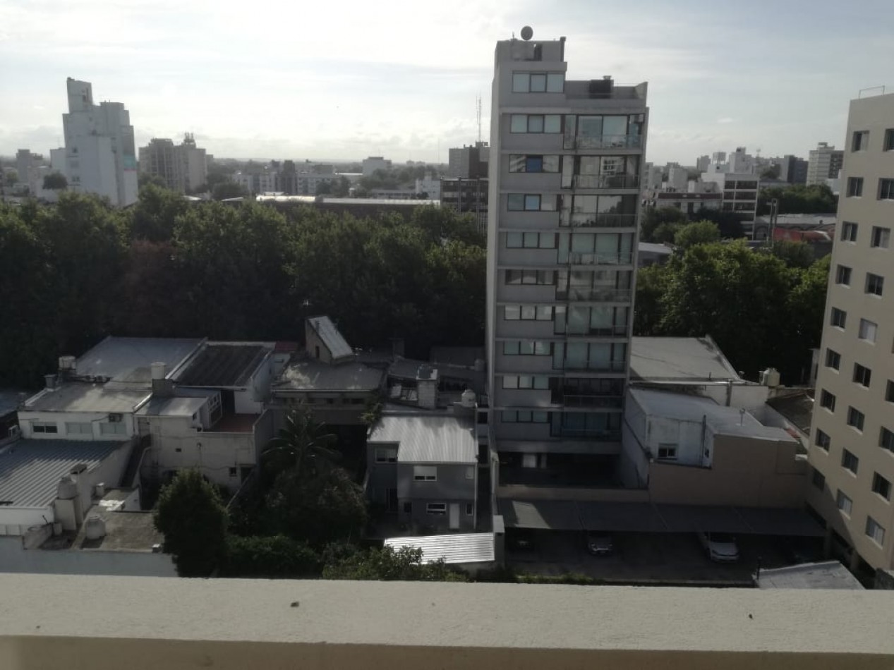 TRES SEMIPISOS EN VENTA CON COCHERA Y QUINCHO A ESTRENAR EN EDIFICIO LYSANDROS EN PLAZA MITRE