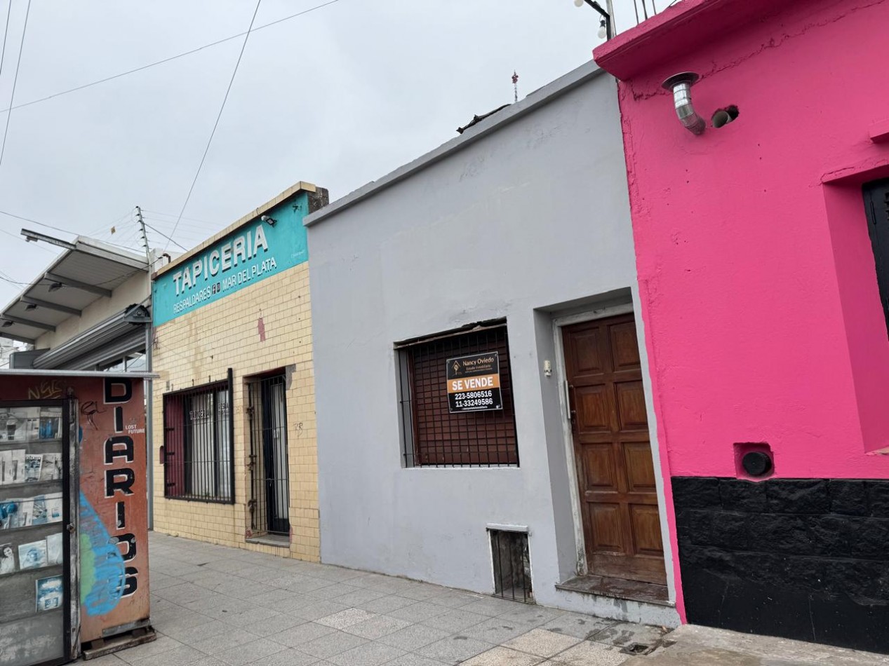 CASA DE 4 AMBIENTES MAS LOCAL SOBRE AV. JARA Y GASCON. VENDE Y PERMUTA. APTO CREDITO