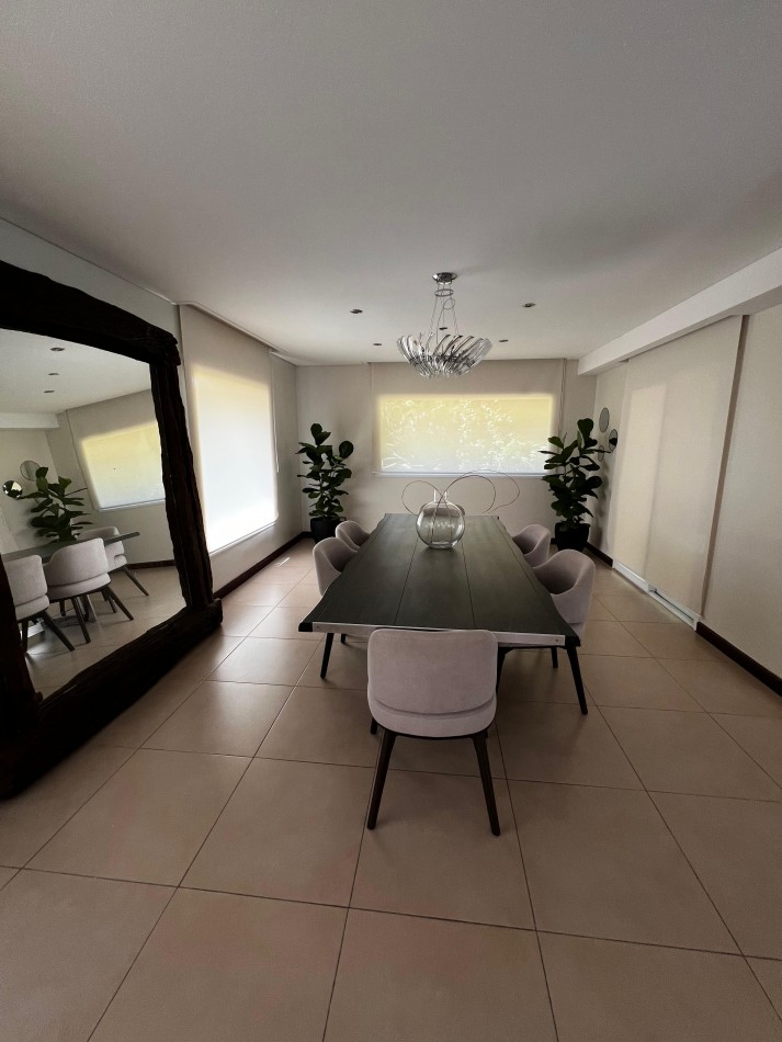 ALQUILER/ VENTA  ARENAS DEL SUR - EXCLUSIVA CASA 4 DORMITORIOS PARQUE Y PISCINA