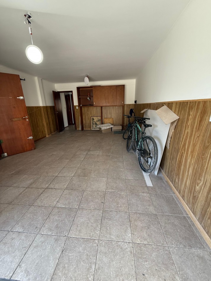 Chalet 5 ambientes - Los Troncos 