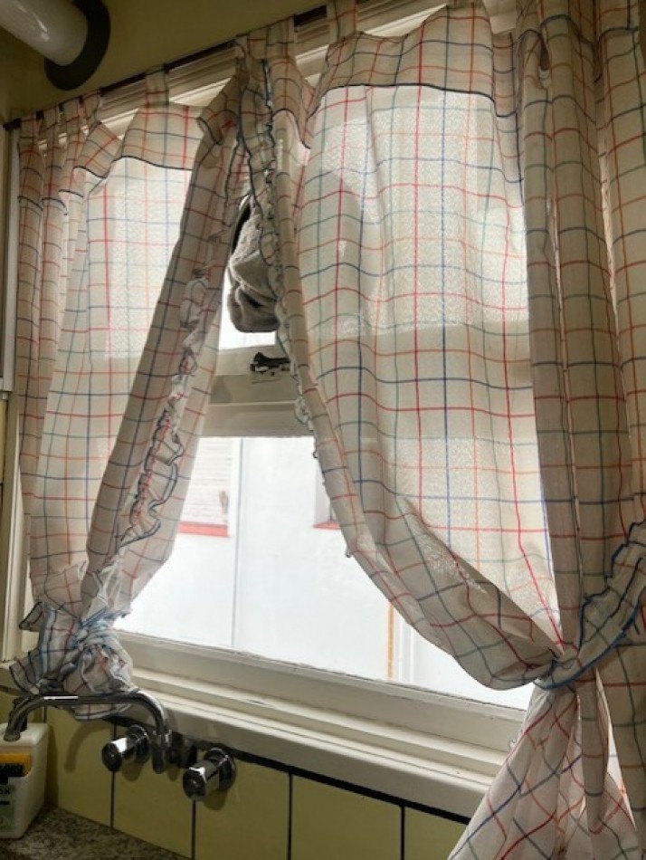 VENTA DEPARTAMENTO.  3 AMB.,  ZONA PLAZA MITRE