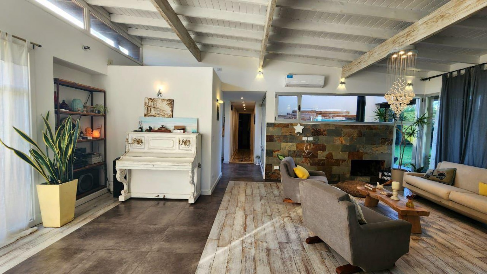 venta RUMENCO corte  moderno,  excelente diseño,  gusto y confort, parque, piscina climatizada, galeria cubierta, bauleras de guardado, entrada para varios autos, optima eleccion !!!!