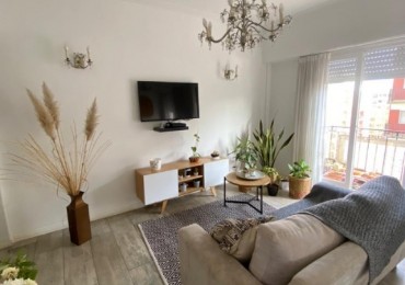 VENTA SEMIPISO 3 AMBIENTES - CENTRO-