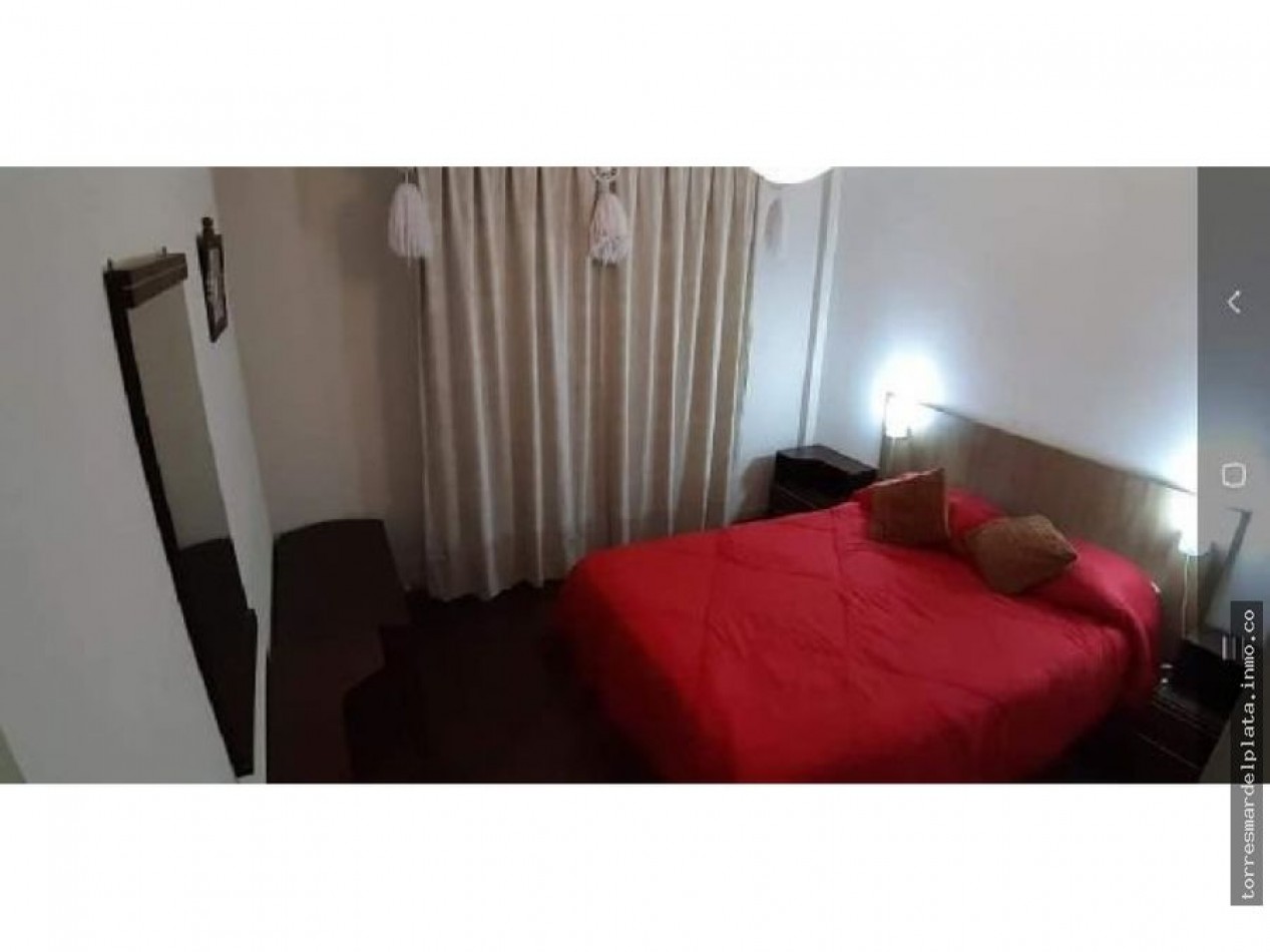 VENTA DEPARTAMENTO DE 2 AMBIENTES A LA CALLE CON BALCON.                 