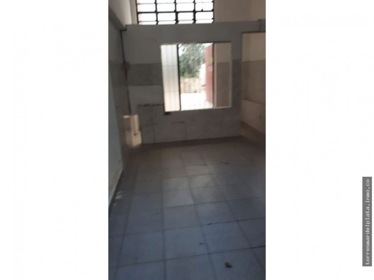 Venta Local Comercial con Renta