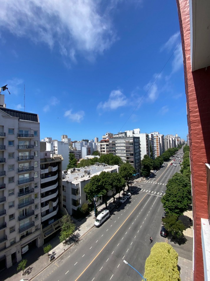 Departamento tres ambiente. Excelente estado. Mar del Plata.