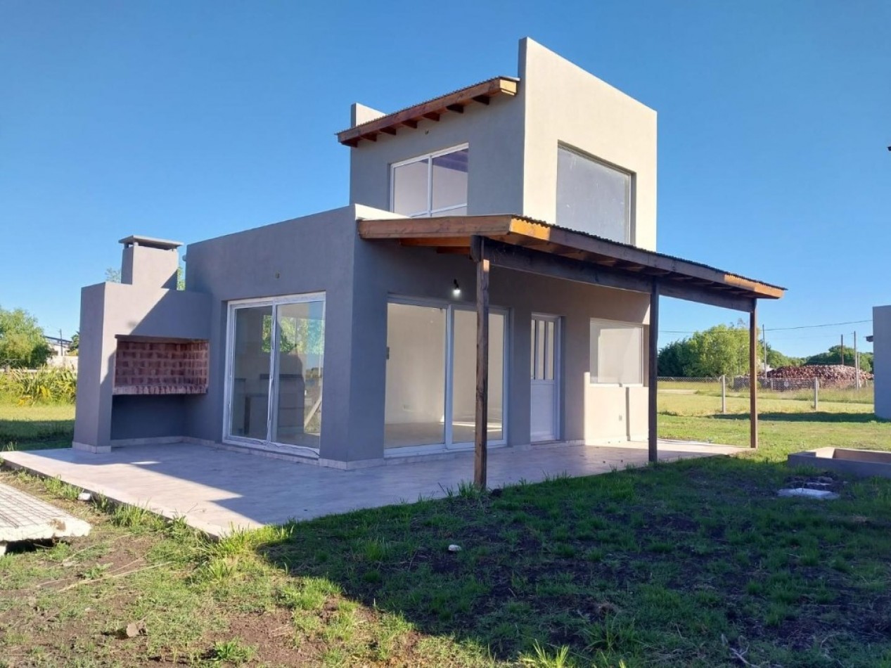 Venta Complejo de 4 Cabañas a estrenar en Mar de Cobo Parque Lago