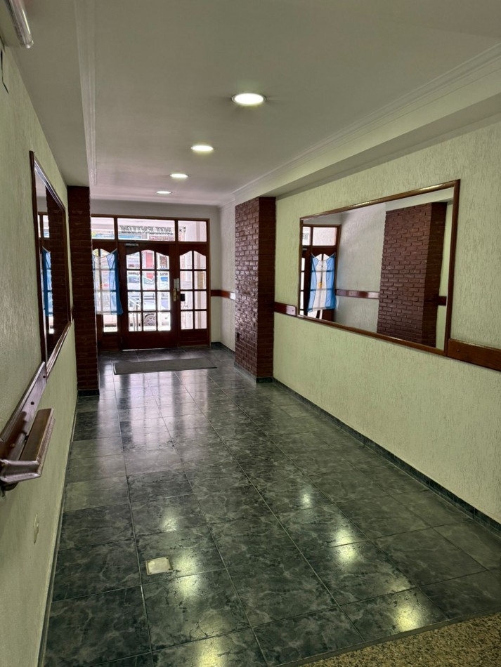 Departamento de 2 ambientes, totalmente amoblado y decorado, Mar del Plata.