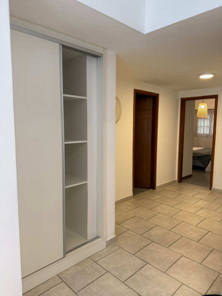 Departamento de 2 ambientes, totalmente amoblado y decorado, Mar del Plata.
