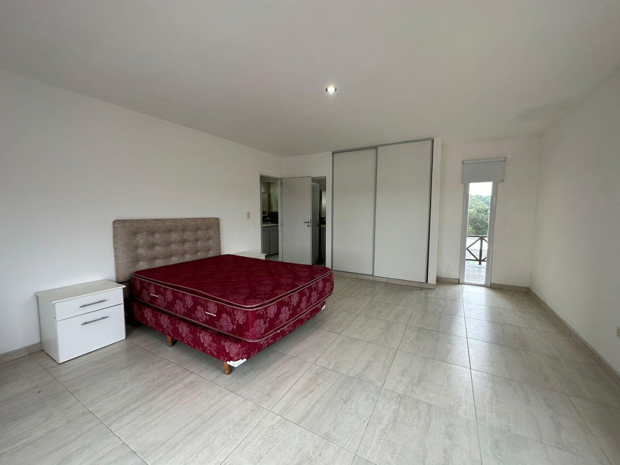 Vive el Lifestyle en una casa de 5 ambientes en  Costa Esmeralda (Barrio Deportivo)