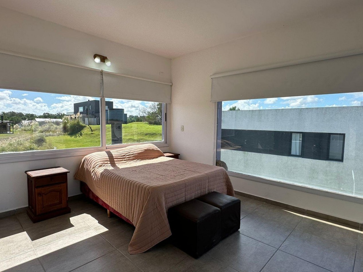 DISEÑO EN DOS PLANTAS CON BALCON Y PISCINA - VIVE COSTA ESMERALDA