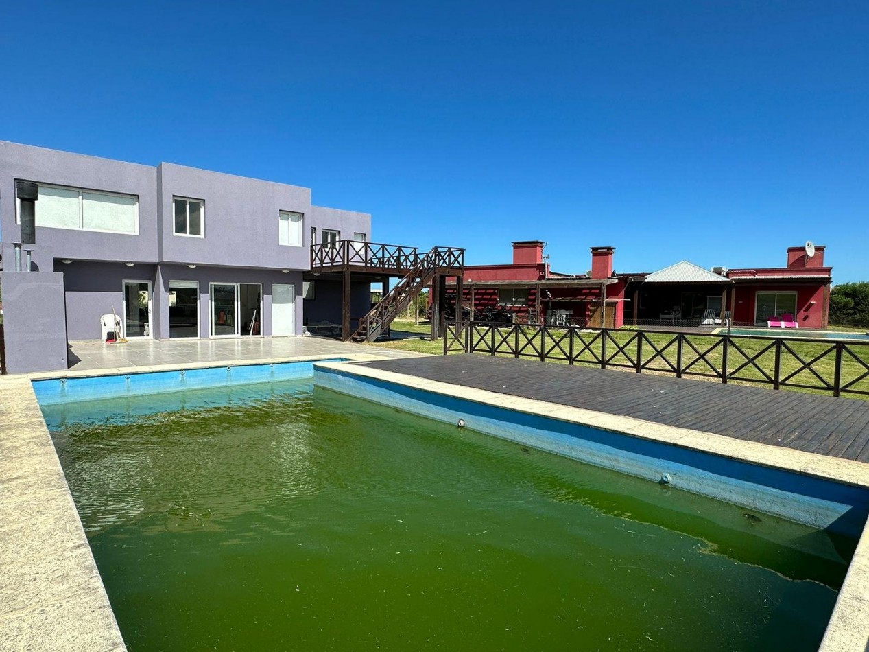 DISEÑO EN DOS PLANTAS CON BALCON Y PISCINA - VIVE COSTA ESMERALDA