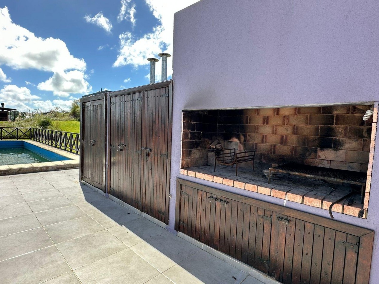 DISEÑO EN DOS PLANTAS CON BALCON Y PISCINA - VIVE COSTA ESMERALDA