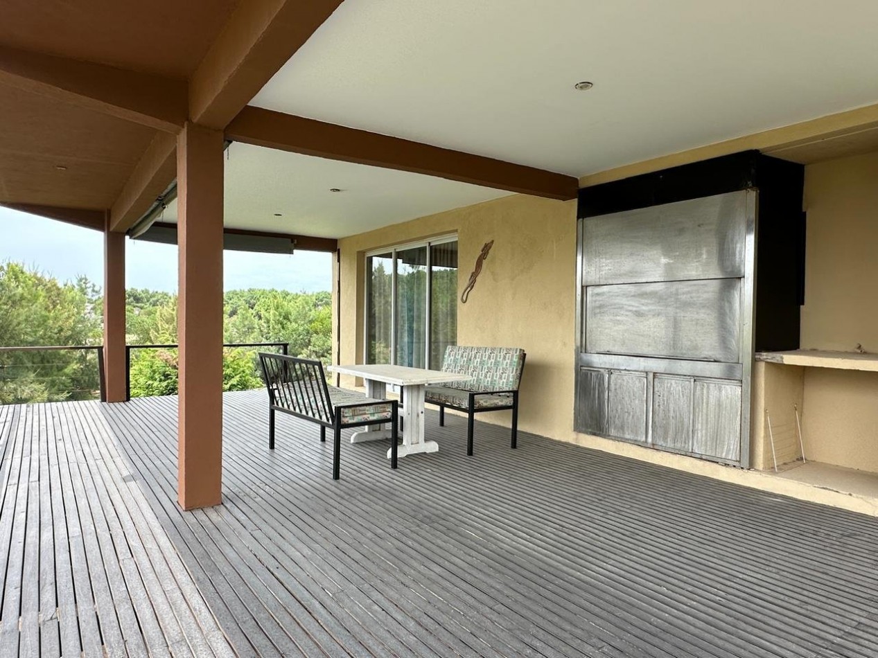 ¡CONFORT EN UNA PLANTA! CASA A ESTRENAR 5 AMBIENTES EN COSTA ESMERALDA (RESIDENCIAL I)