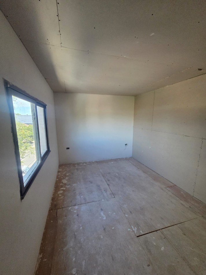 Duplex de 3 ambientes con balcon 