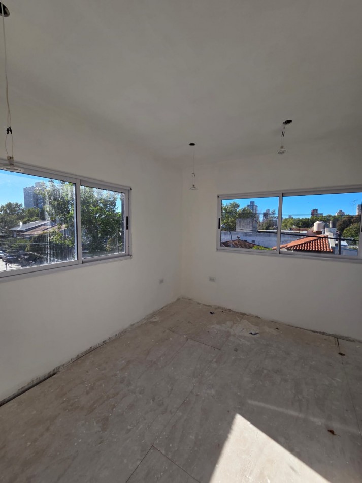 PH en Duplex de 3 amb a estrenar  Castelli 3502