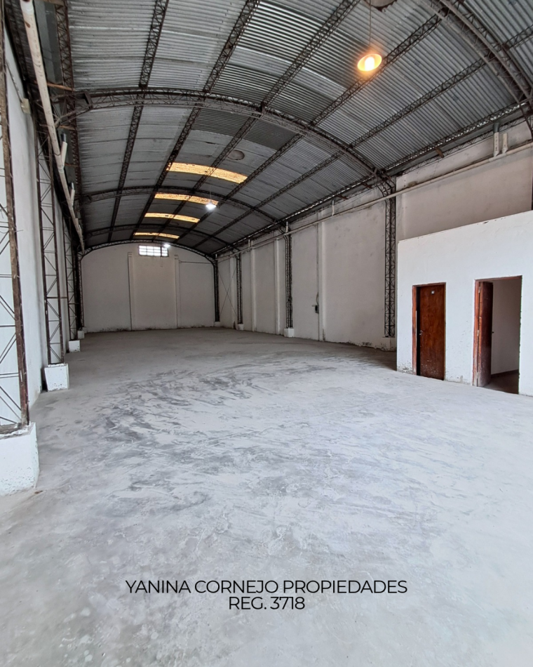 GALPONES EN ALQUILER | LIBERTAD AL 8400