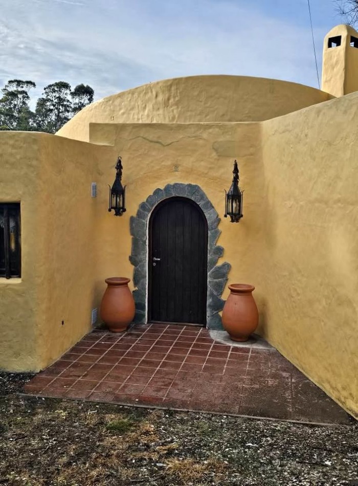 Venta Casa En Sierra De Los Padres Reciclada 4 Ambientes