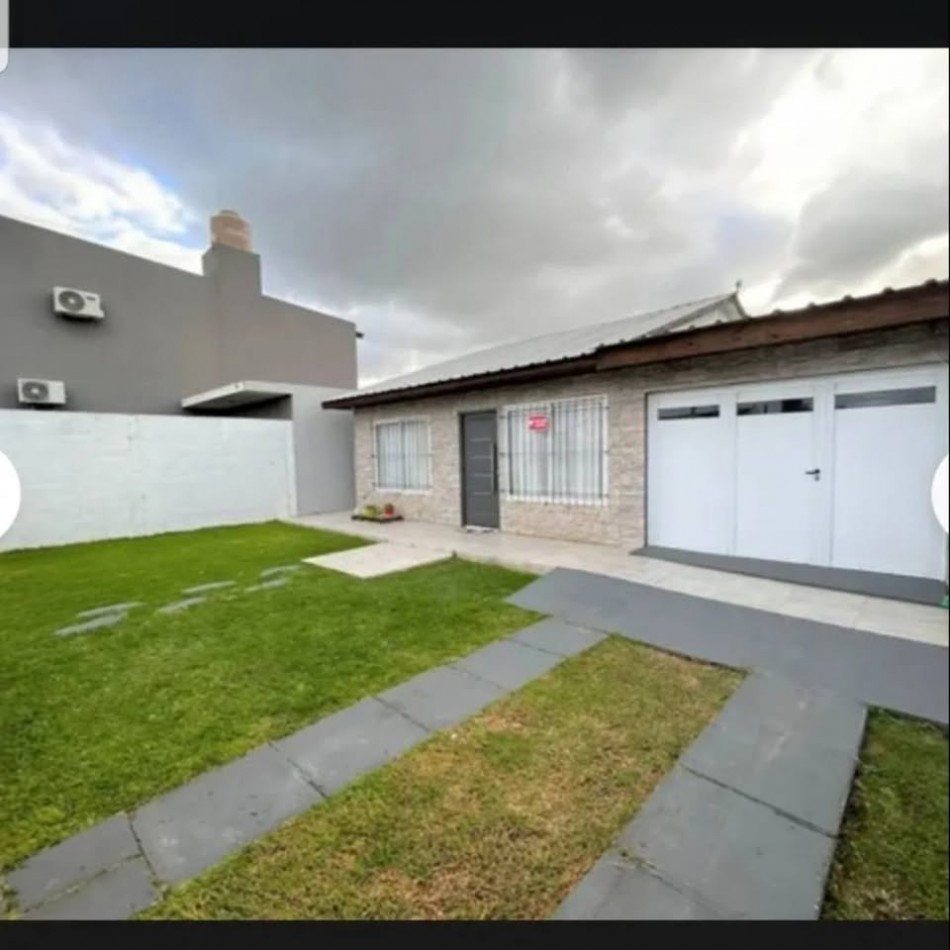 Venta Casa  4 Ambientes en Miramar