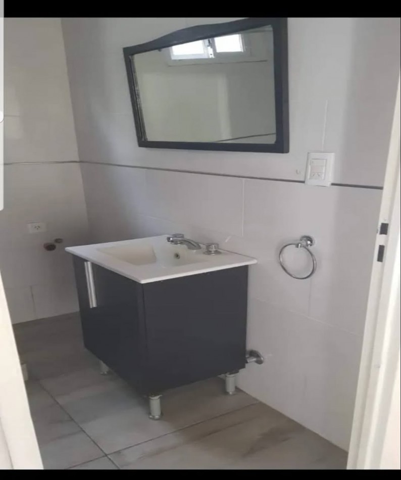 Venta Casa  4 Ambientes en Miramar