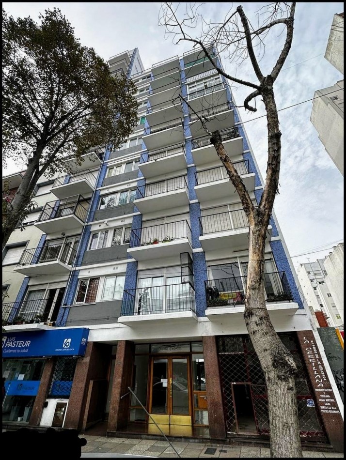 DEPARTAMENTO 2 AMBIENTES AV COLON 2400