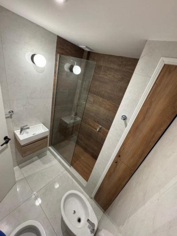Venta Departamento 2 Ambientes A Una Cuadra Del Mar