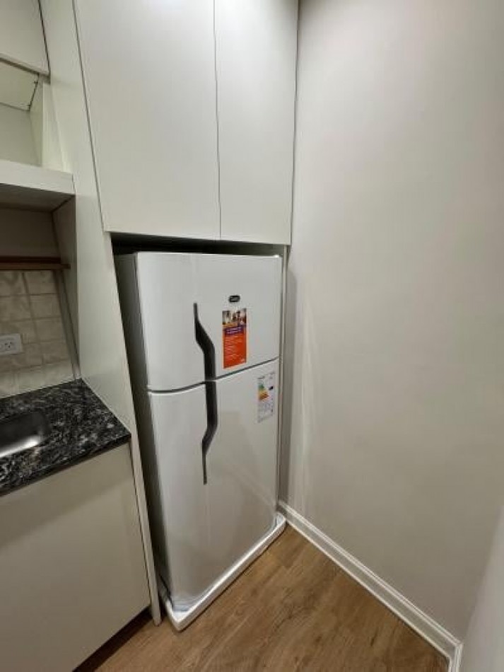 Venta Departamento 2 Ambientes A Una Cuadra Del Mar