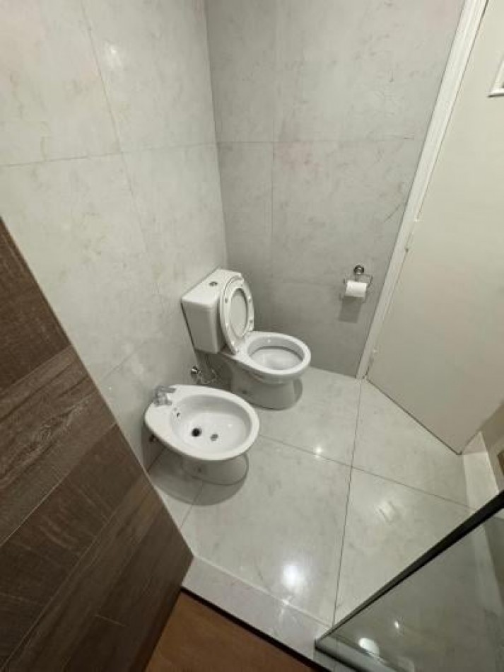Venta Departamento 2 Ambientes A Una Cuadra Del Mar