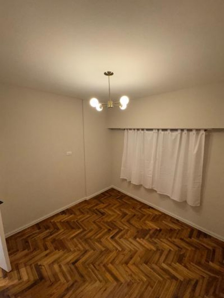 Venta Departamento 2 Ambientes A Una Cuadra Del Mar