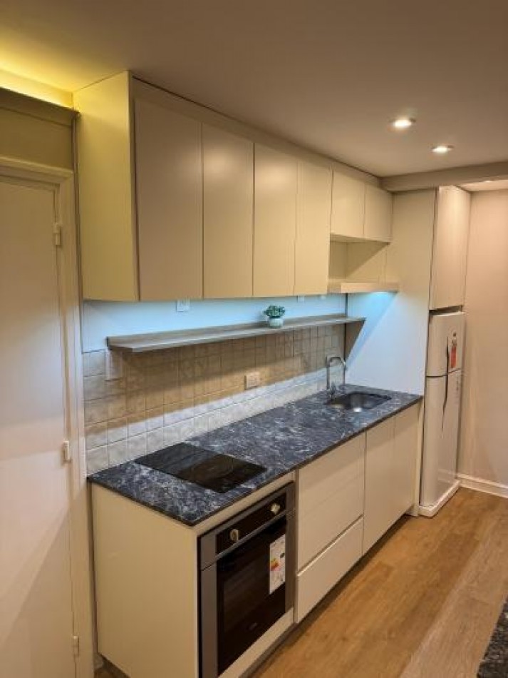 Venta Departamento 2 Ambientes A Una Cuadra Del Mar